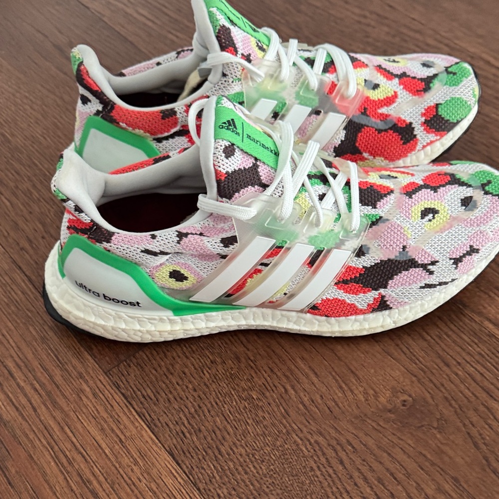 Adidas Ultra Boost Marimekko Size 8 .. very good condition - Picture 4 of 6